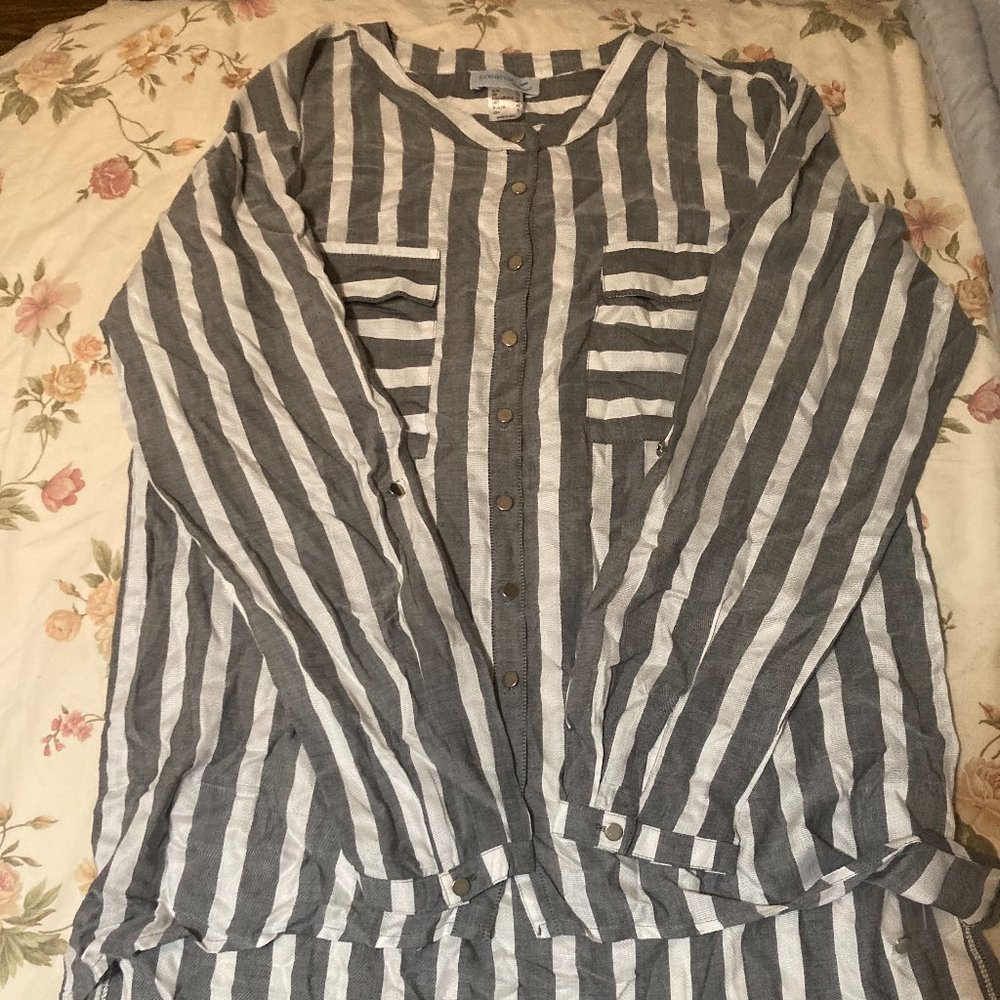 Womens Medium Striped Indian Style Top